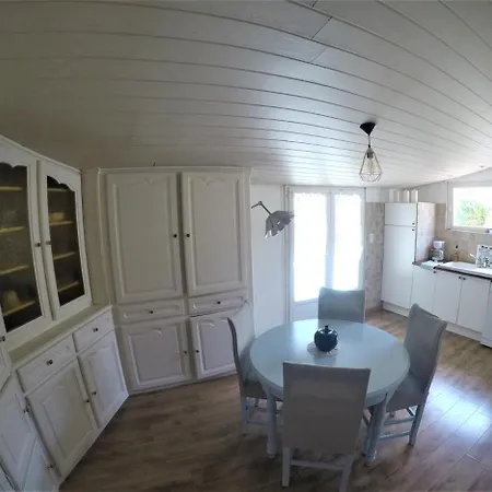 Maison Clim De Septembre A Juin Casa vacanze Six-Fours-les-Plages